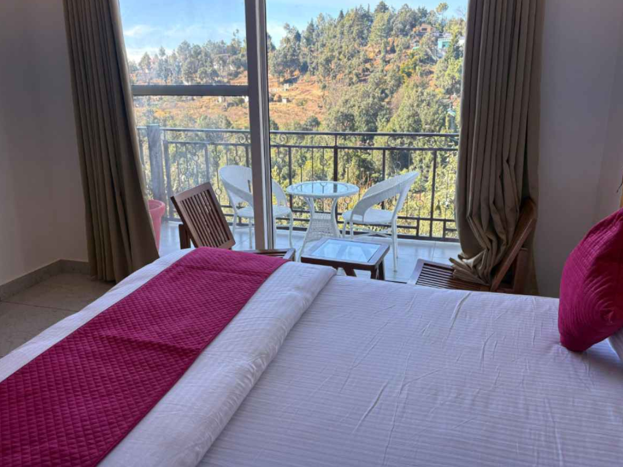 garden view room in mukteshwar