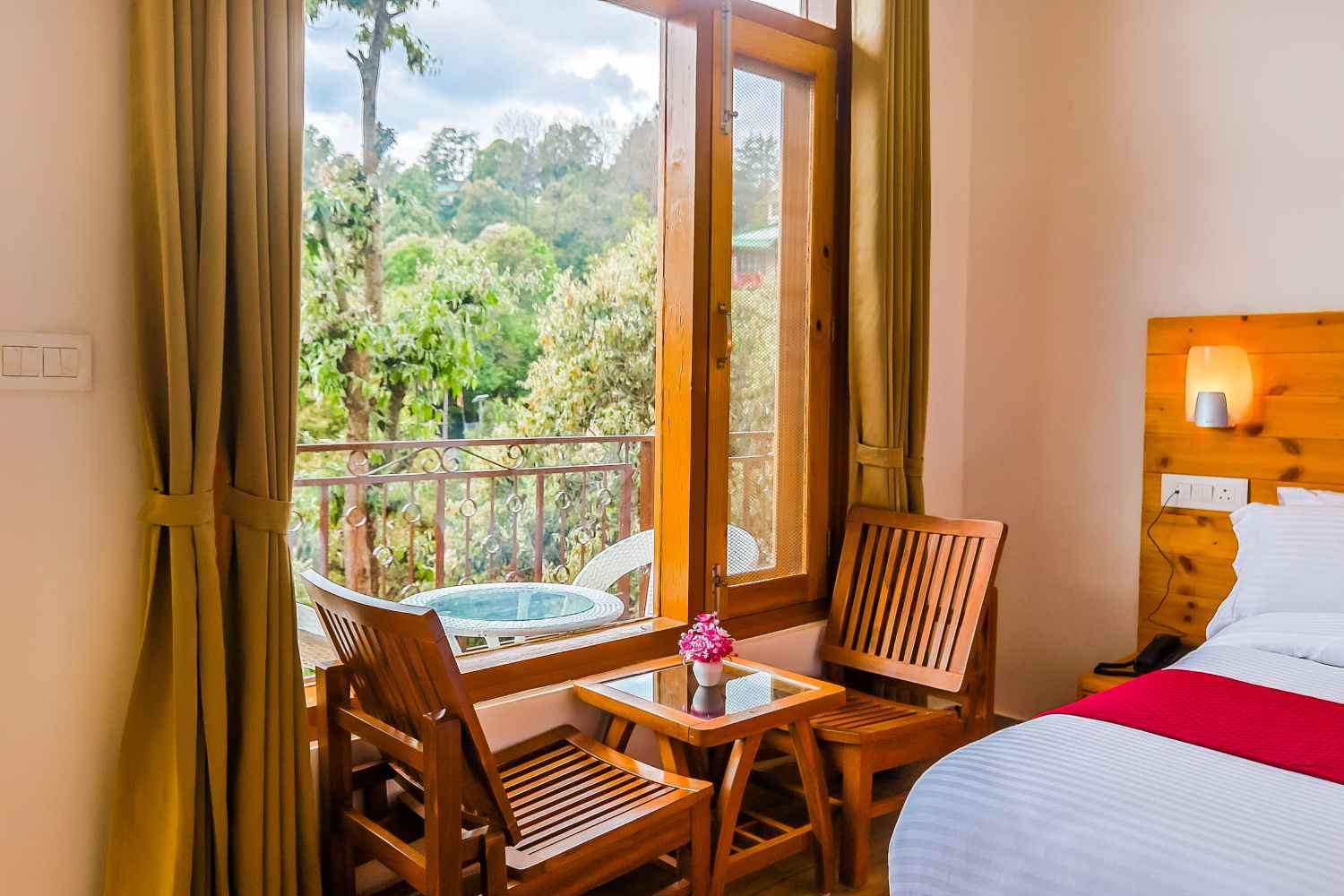garden view room in mukteshwar